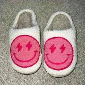 Smiley bedroom slippers